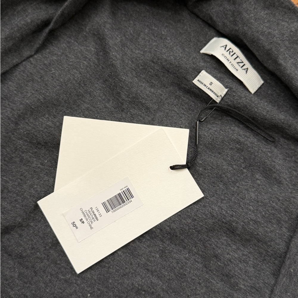 Aritzia Original Contour Flourish Top - Picture 4 of 4